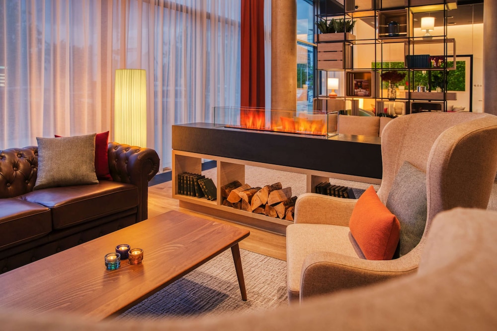 Intercityhotel Saarbrucken 23/50