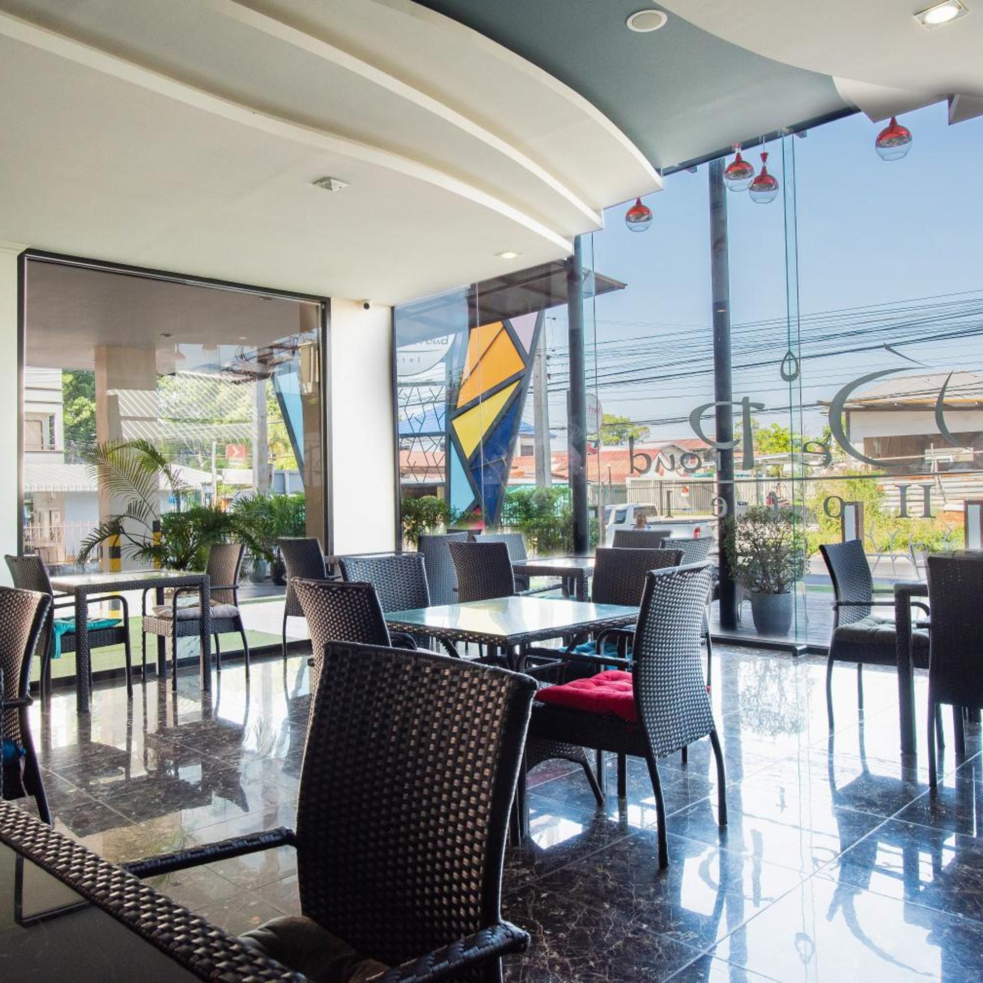 DE' PROUD HOTEL 40/52