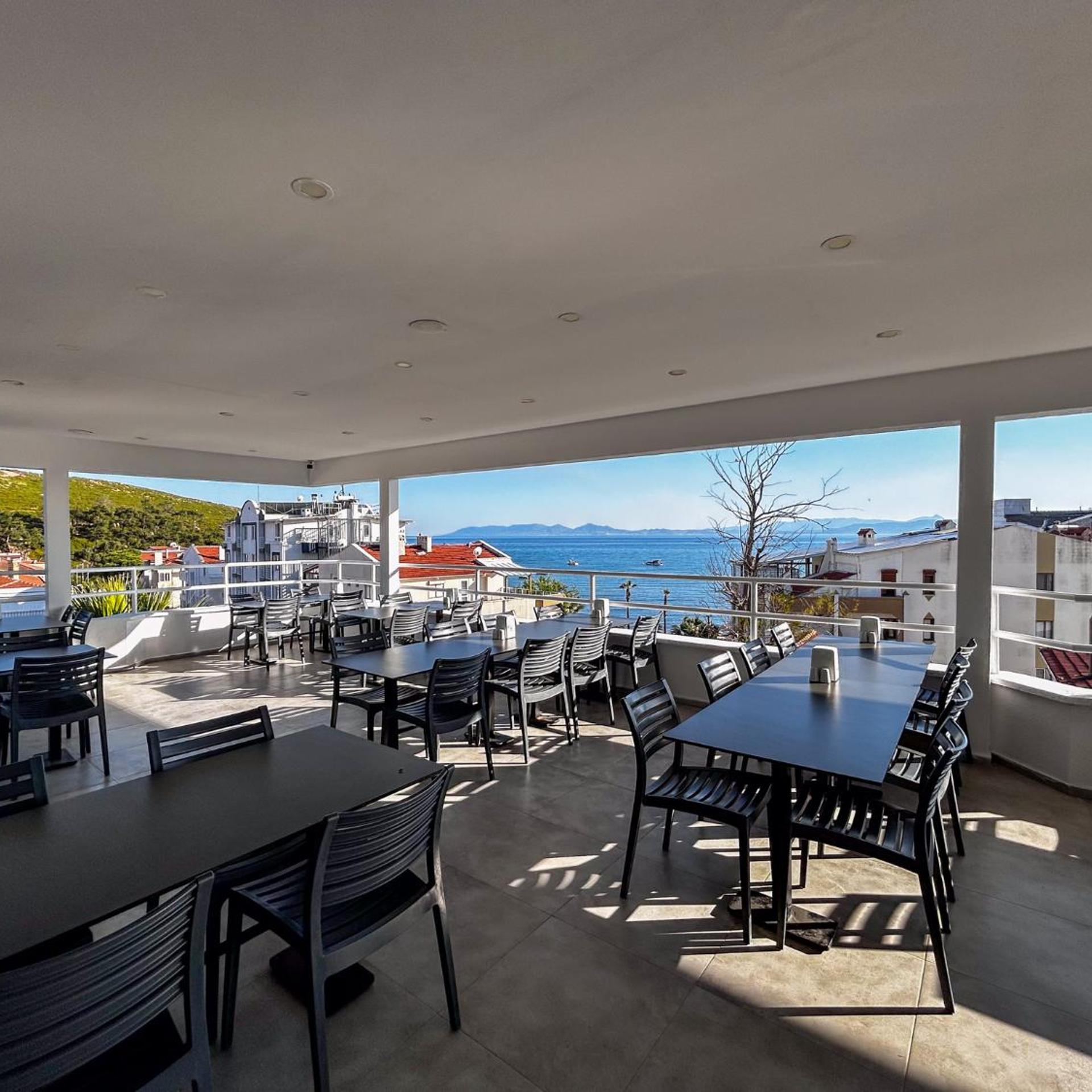 A.Emreli Suite Hotel 35/50