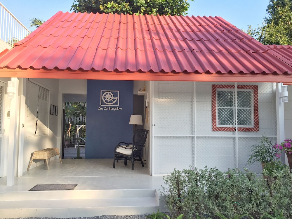 Zea Za Bungalow photo5