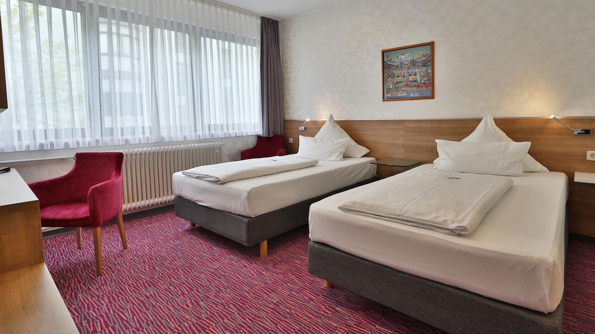 Hotel Am Bismarck 3/24
