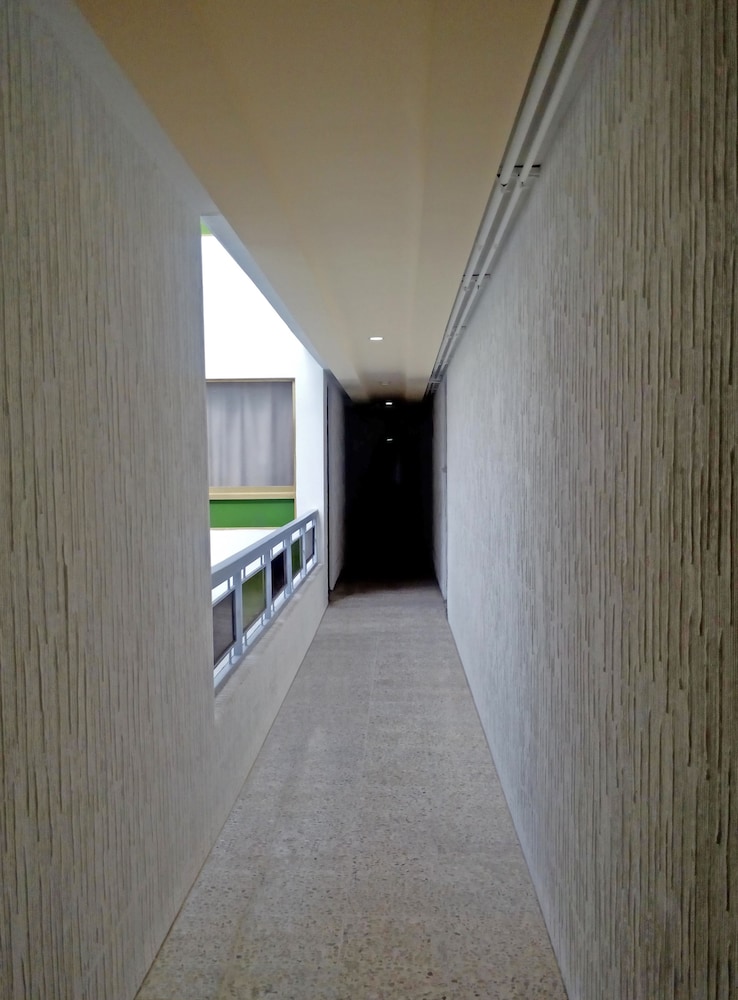 Hotel Senorial 22/28