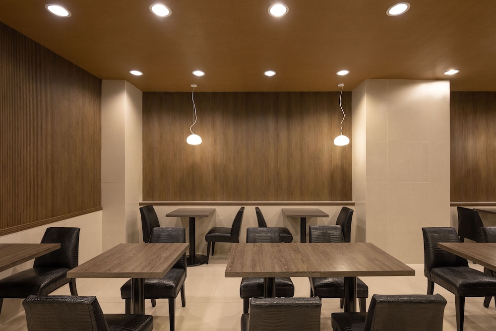 Kindness Hotel Min Sheng 47/58