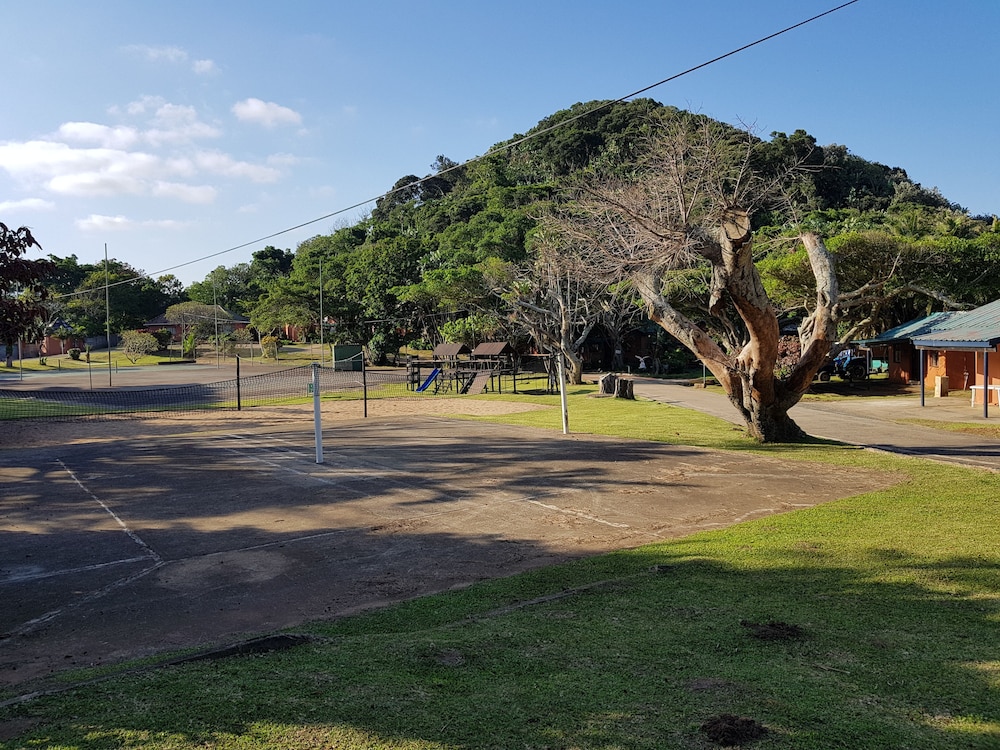 Port Edward Holiday Resort 39/50