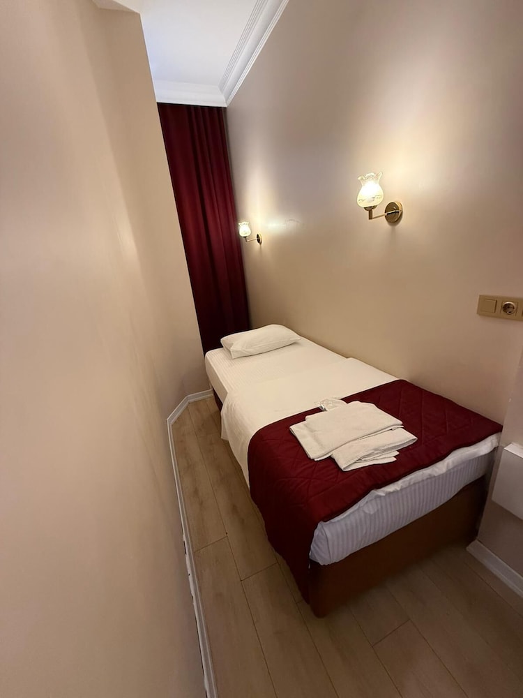 As Hotel Taksim 28/50