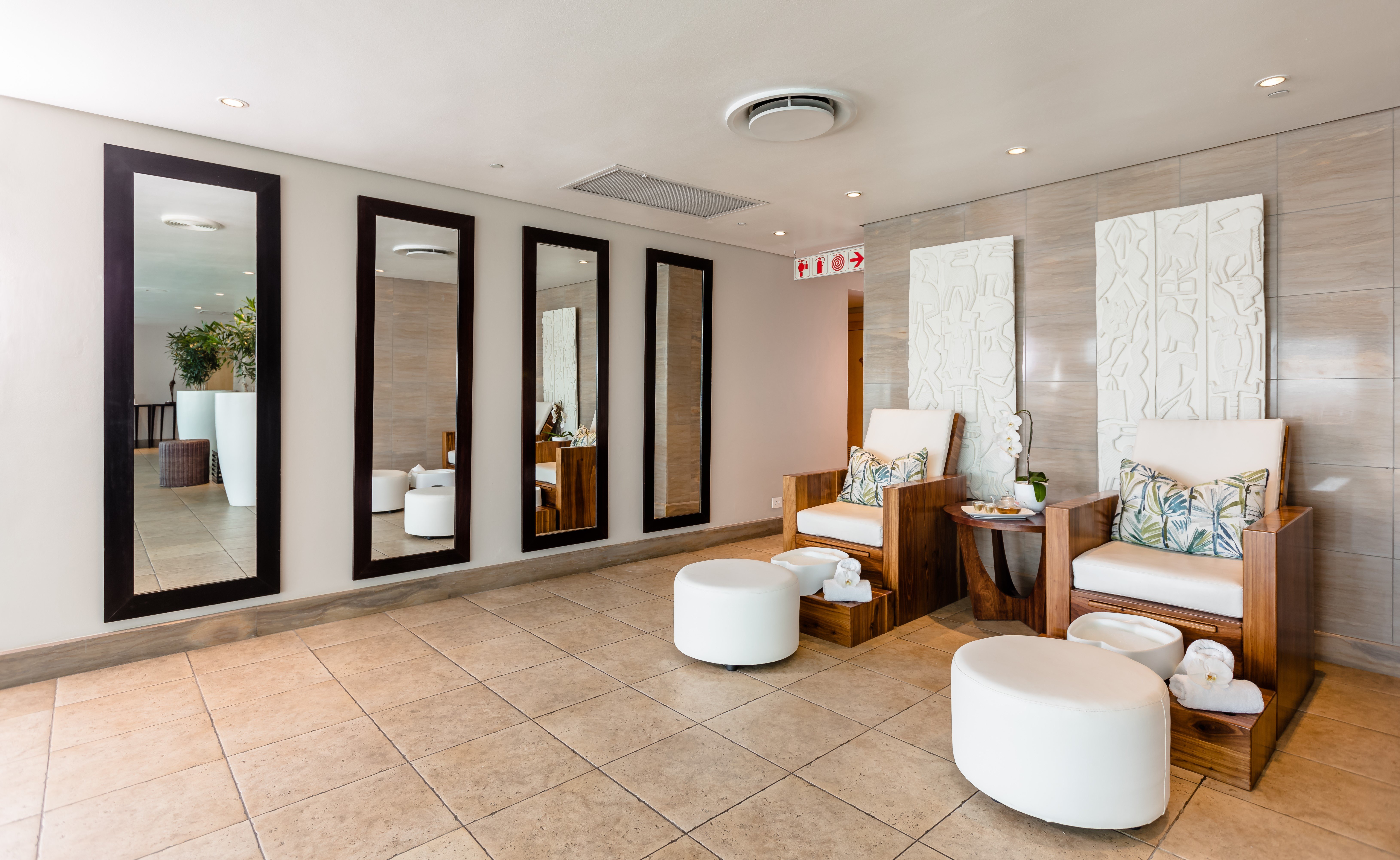 Intercontinental Johannesburg O R Tambo Airport 25/45