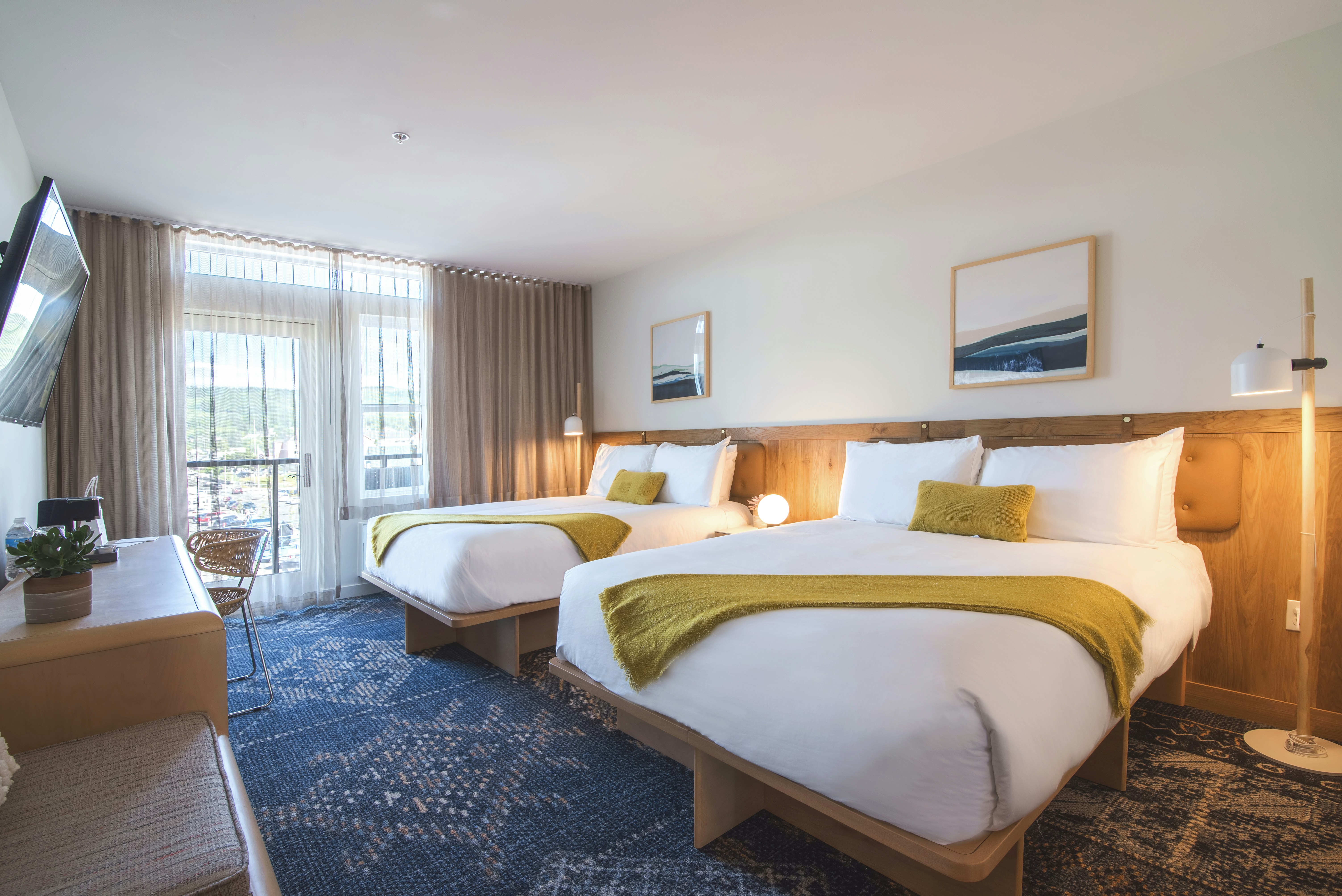 SaltLine Hotel 10/50