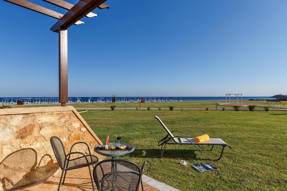 Lindos Princess Beach Resort & Spa 64/65