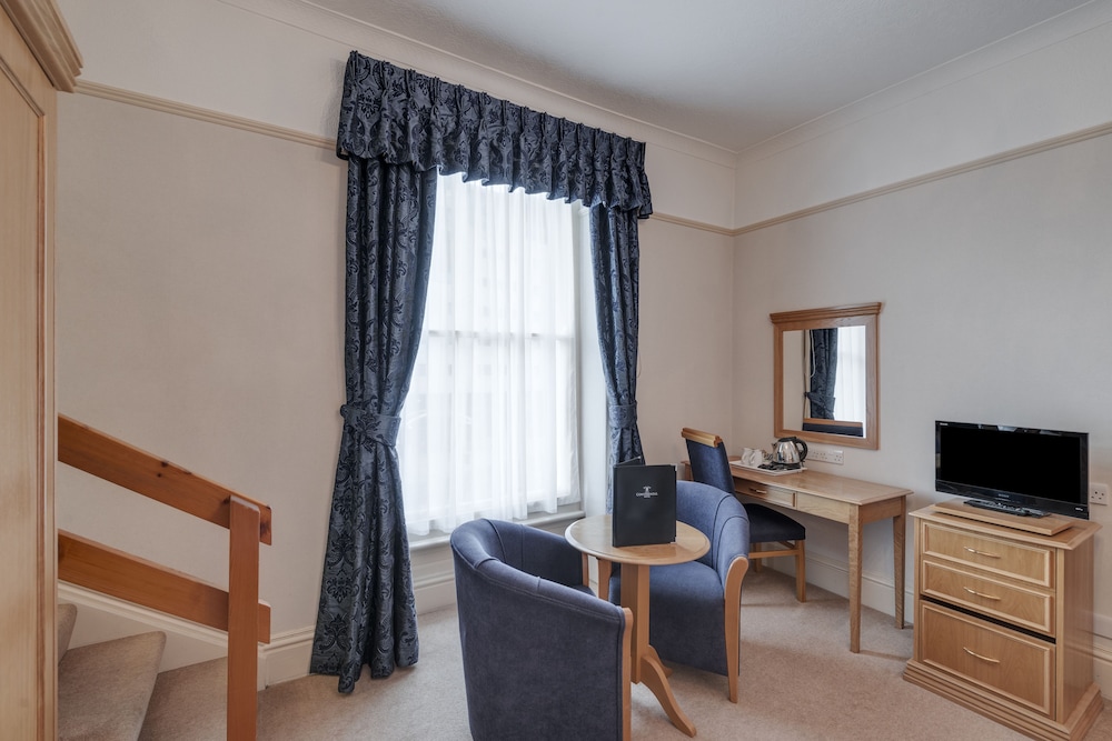 New Continental Hotel, Sure Hotel Collection by Best Western 47/59