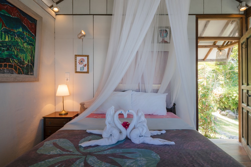 1 Bedroom, Deluxe, Double Bed, Beach Front