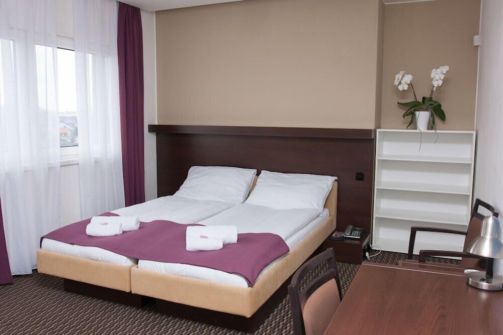 Rottal Hotel 14/39