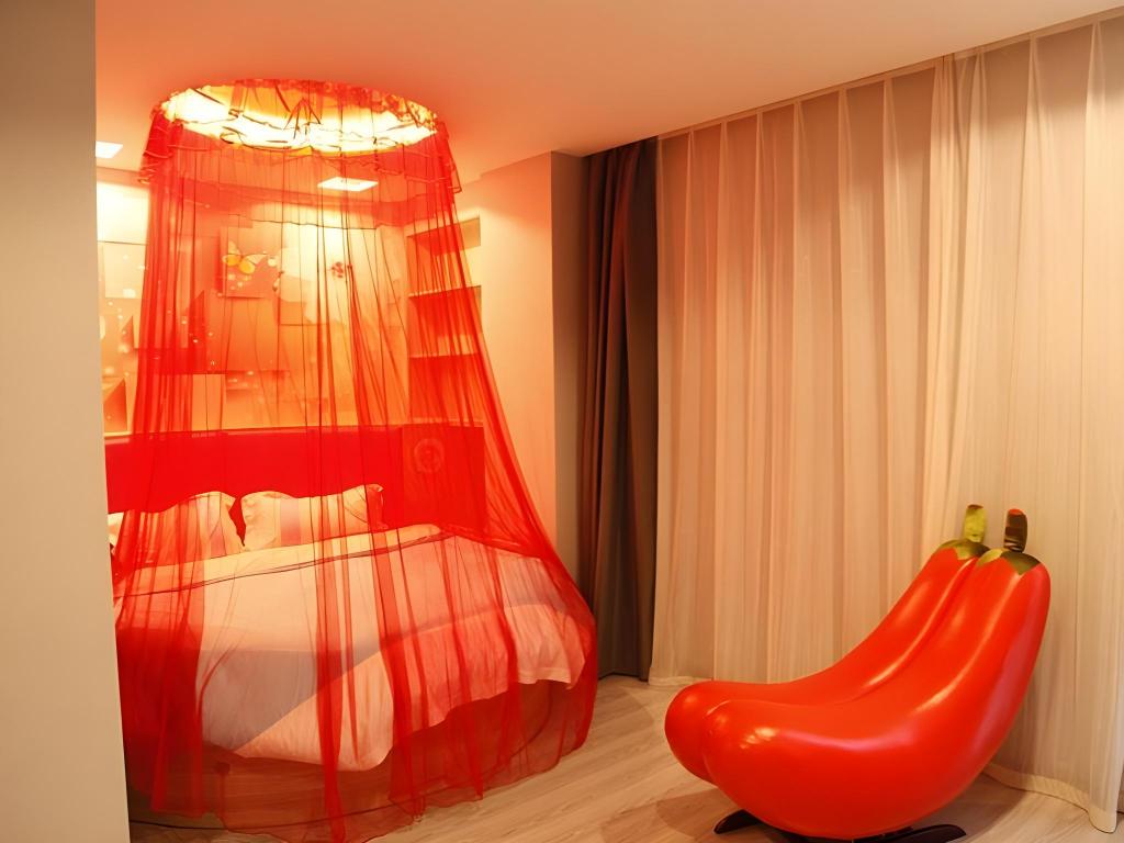 Shell Nanjing Yuhuatai District Meishan Town Wanghai Pedestrian Street Hotel 11/16