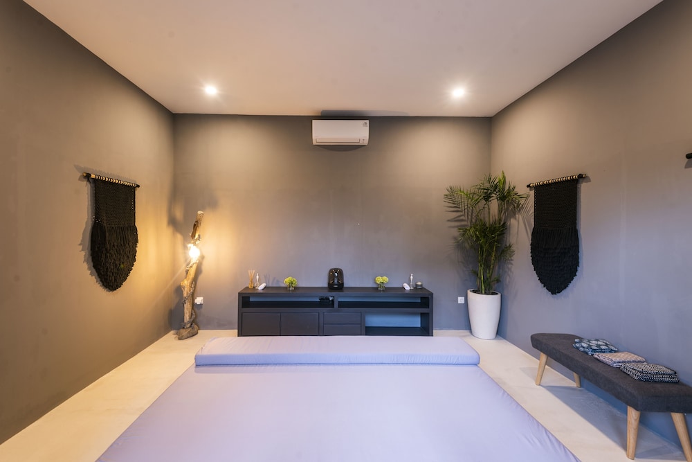 Canggu Dream Studios and Villas 17/48