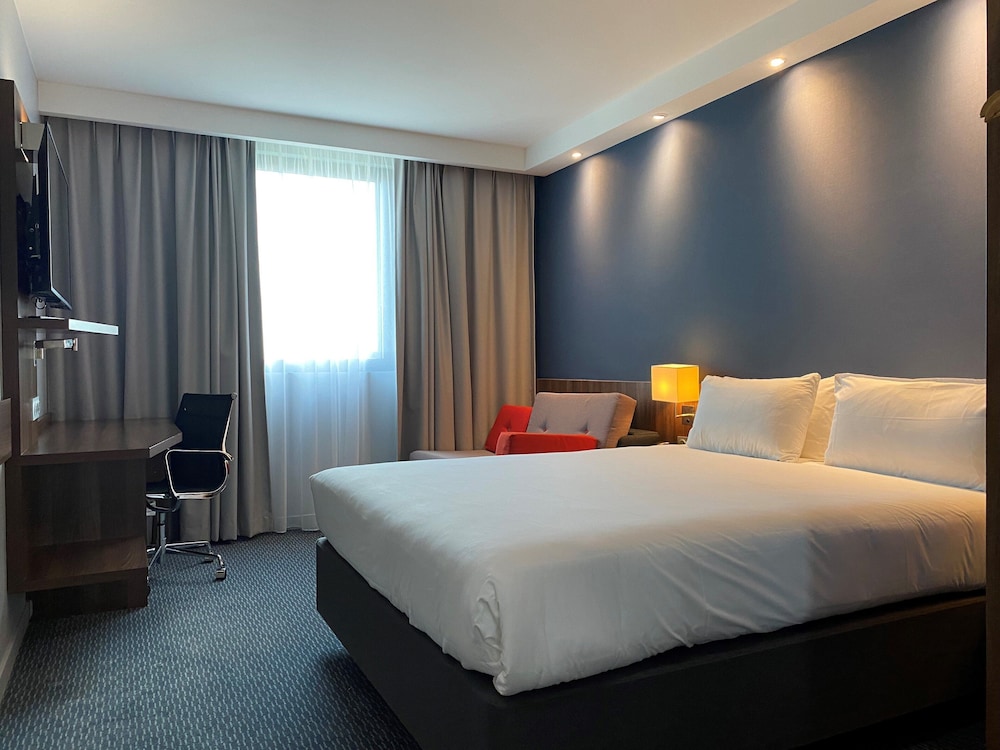 HOLIDAY INN EXPRESS DIJON 19/69