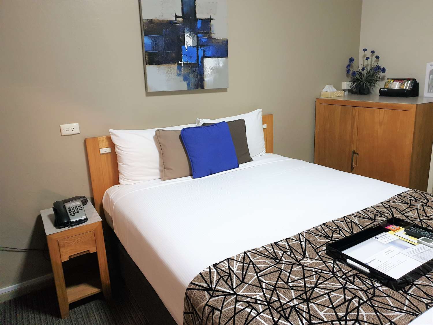 Best Western Endeavour Motel 11/40