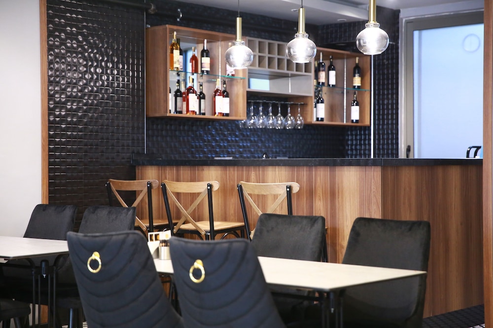 Mithras Hotel Izmir Alsancak 14/16