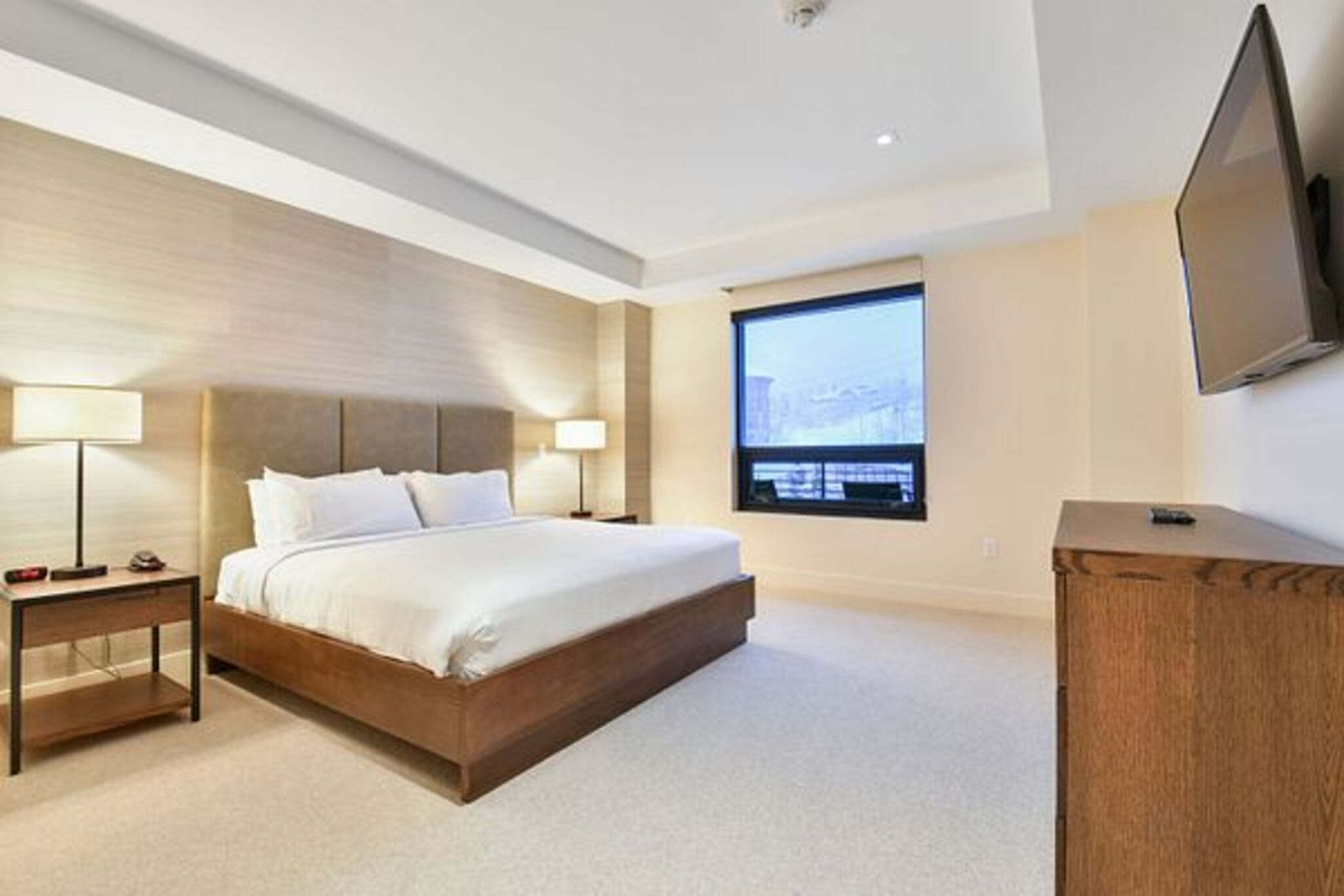 2 Bedrooms, Apartment
