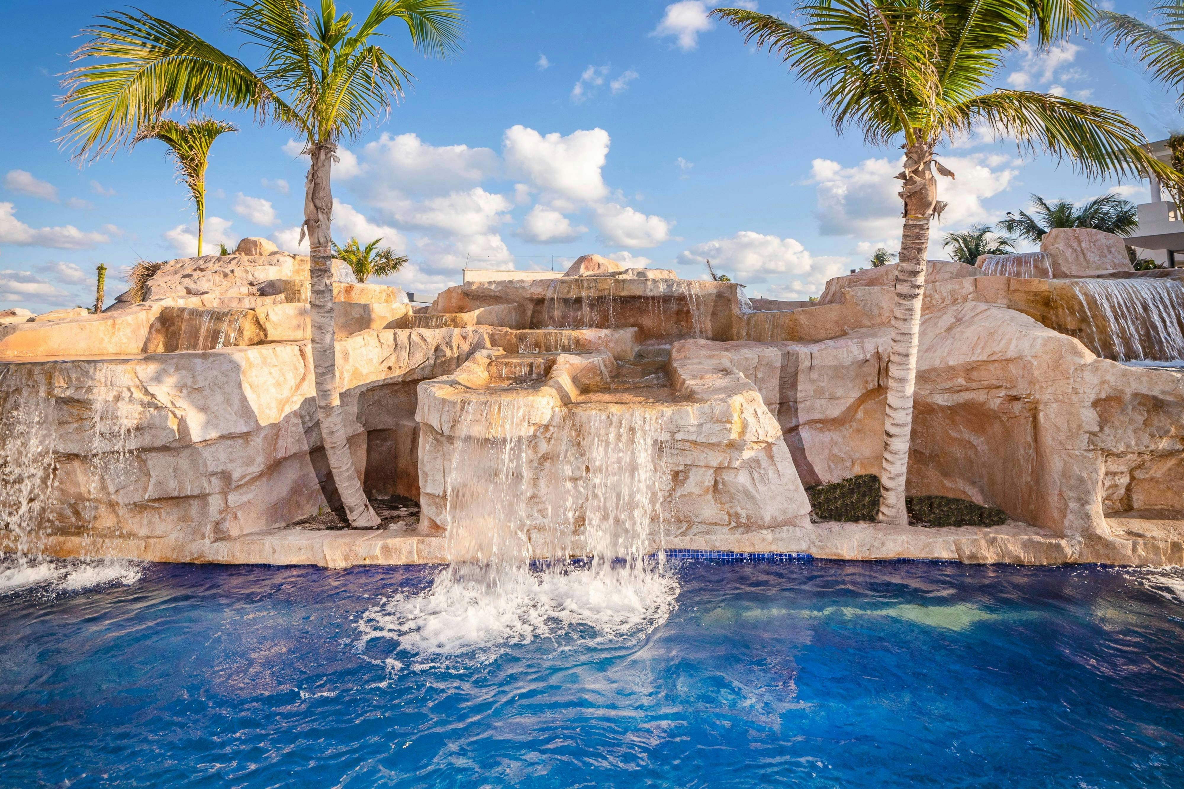 Planet Hollywood Cancun, An Autograph Collection All-Inclusive Resort 32/82