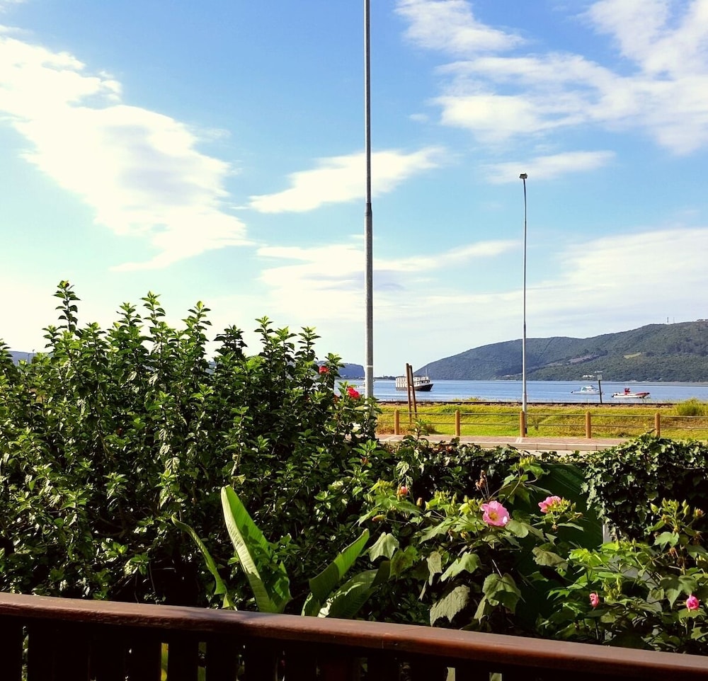 Lakeside Knysna Accomodation 30/42