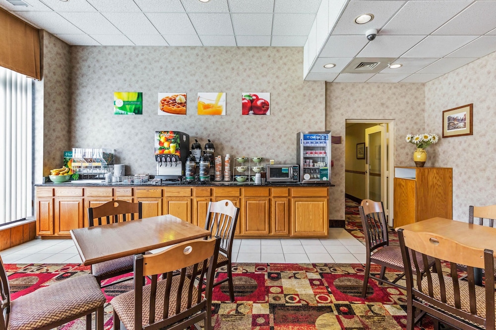 Baymont by Wyndham Easton 25/46