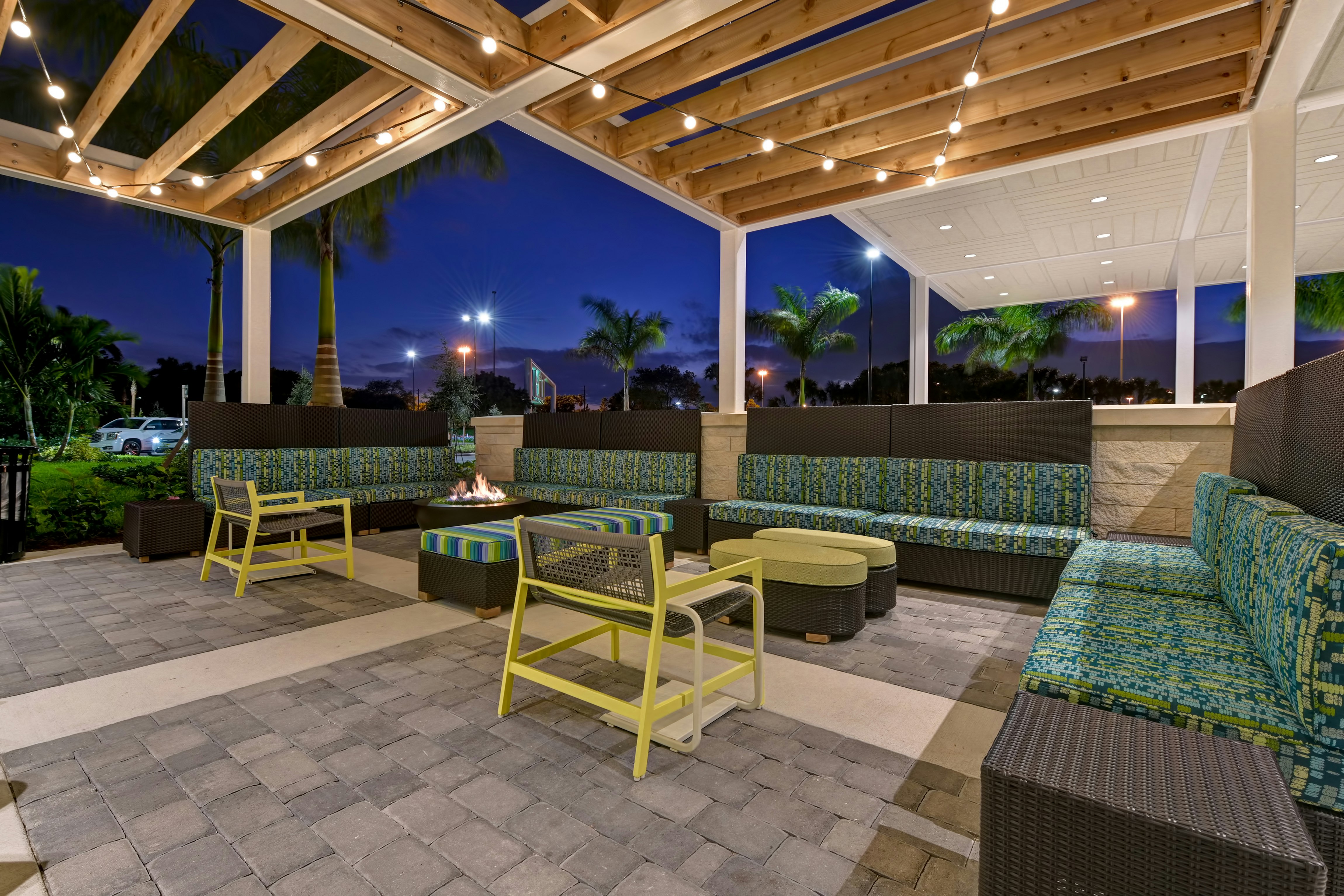 Home2 Suites by Hilton West Palm Beach Airport 37/62