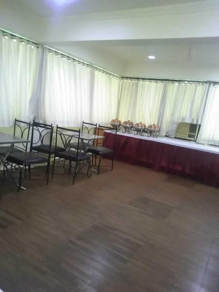 HOTEL HERITAGE DAKSHIN 43/50