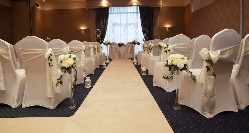 ARKLOW BAY HOTEL 41/55