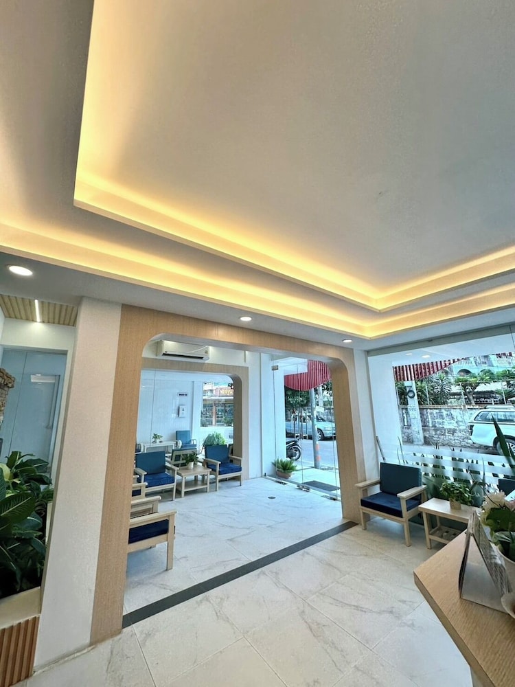 Smile Court Pattaya 6/67