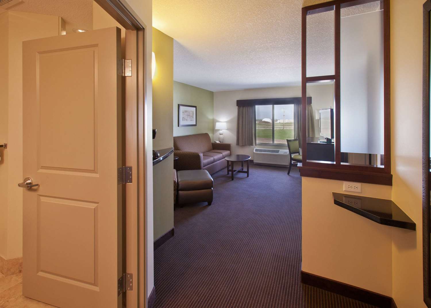 Americinn By Wyndham Fairfield 33/33