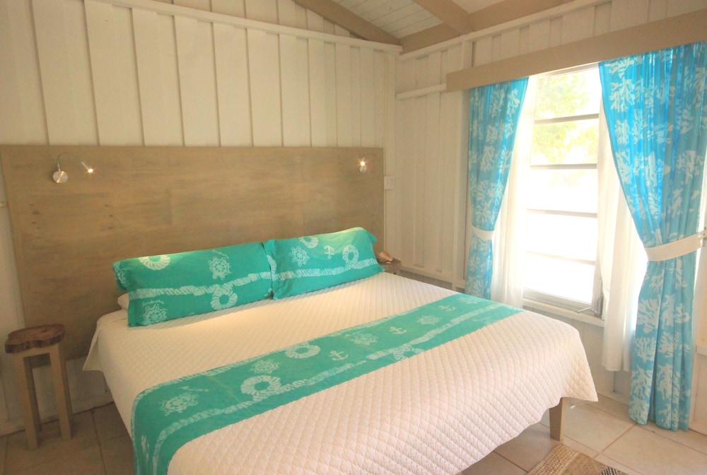 Small Hope Bay Lodge All Inclusive 7/53