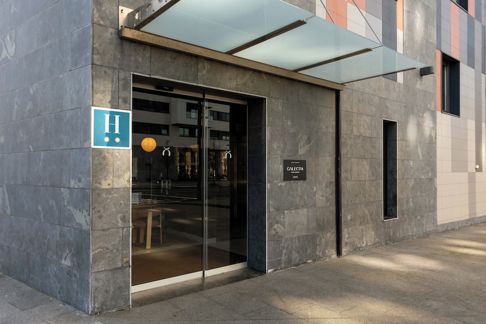 Colectia Hotel Urumea 66/76