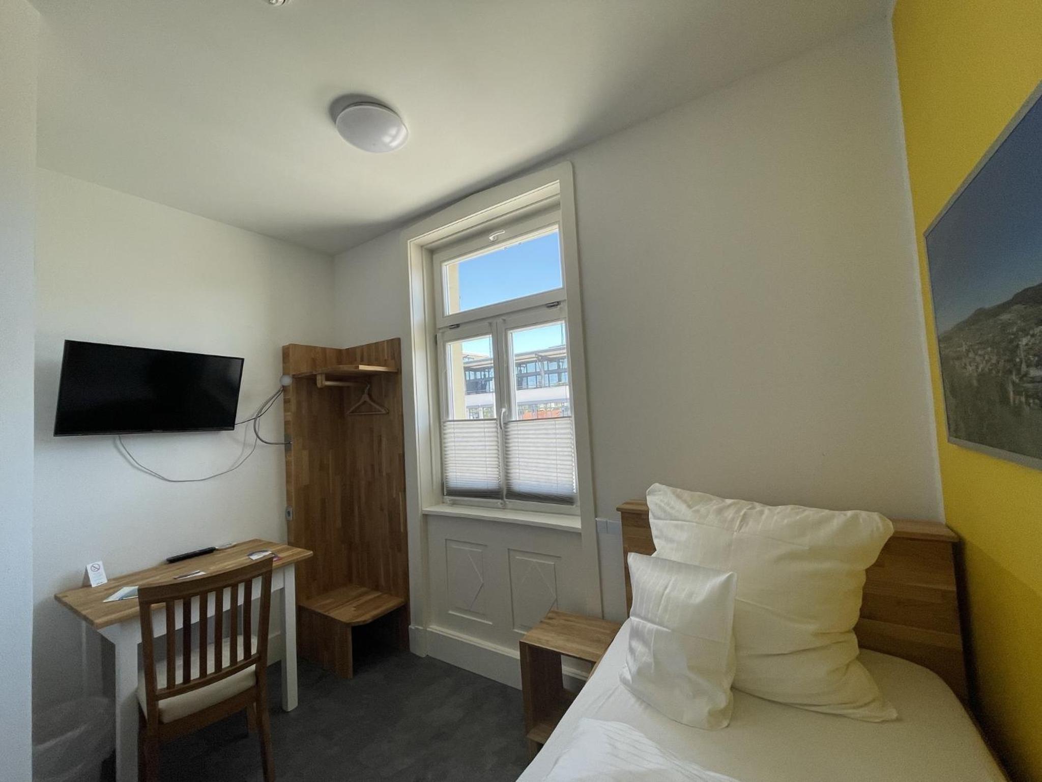 Bahnhof Balingen Hotel 20/47