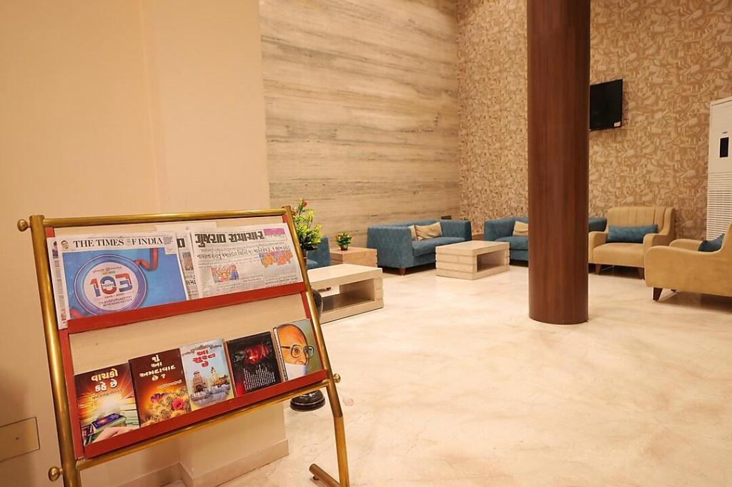 Hotel Kavery 5/42