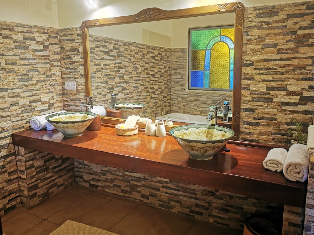 غرفة ديلوكس بسرير كينج، Pink Flamingo Boutique Hotel 4/4