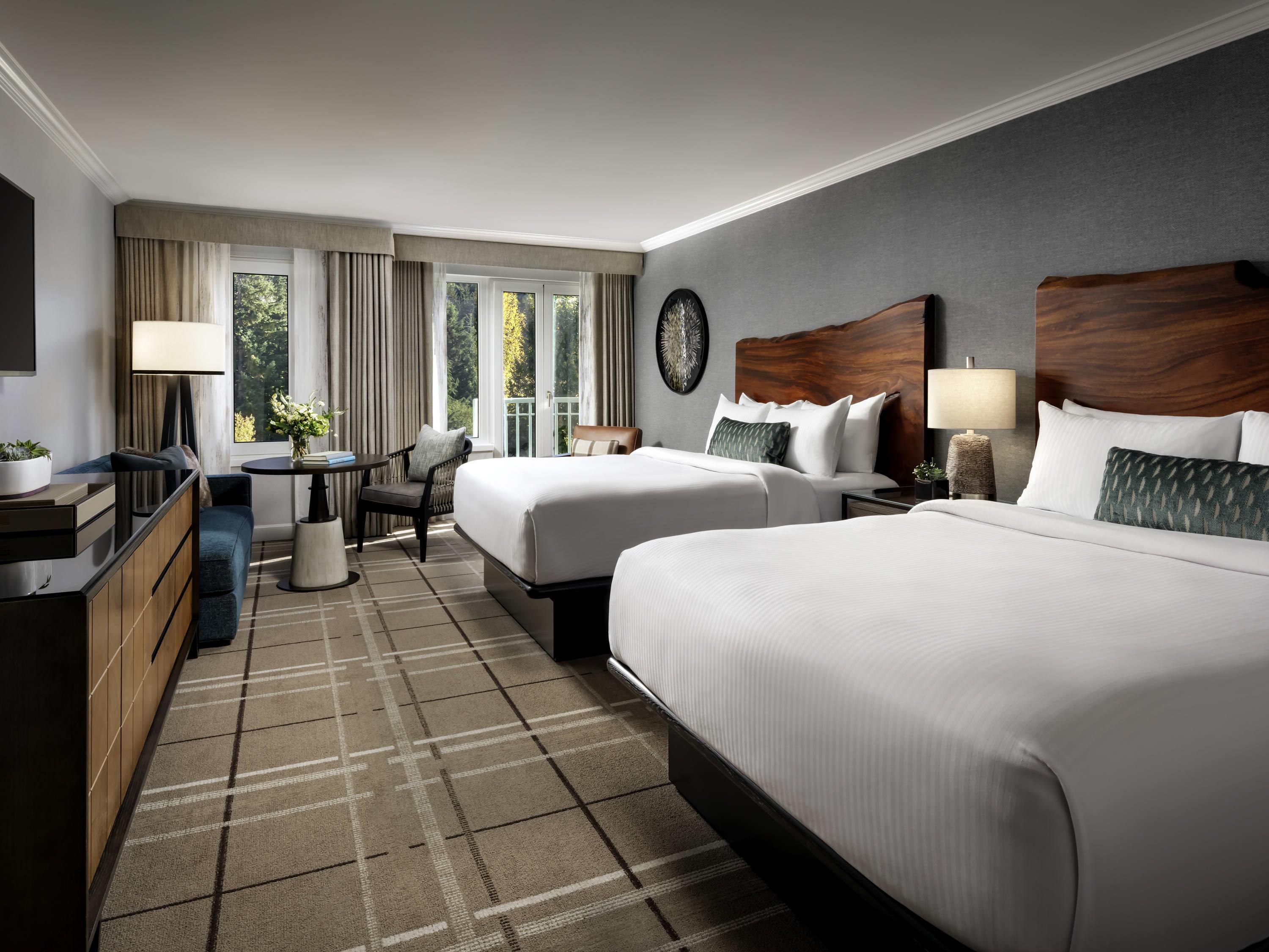 Popular, Deluxe, Family, 2 Queen Beds, Preferred View