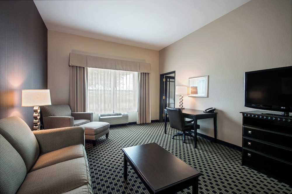 Holiday Inn Express Hotel And Suites Green Bay East 43/64
