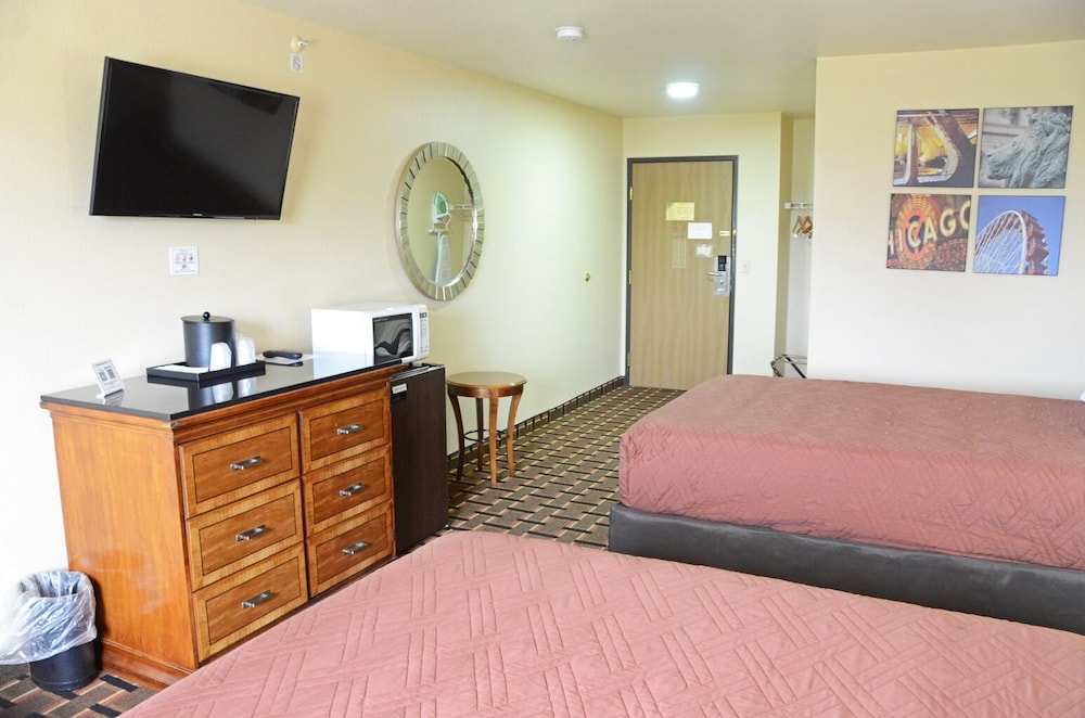 HERITAGE GRAND INN 8/100