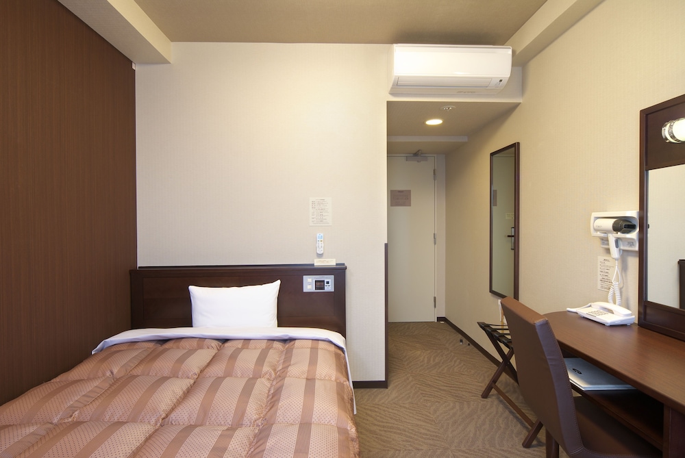 Hotel Route-Inn Mitsukaido Ekimae 18/46