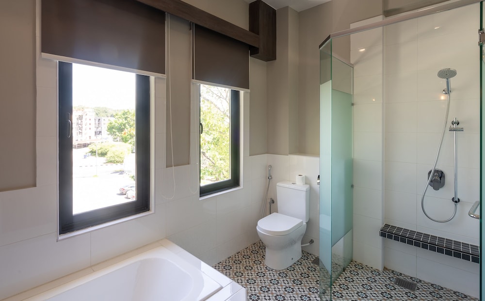 Treasures Hotel & Suites 15/64