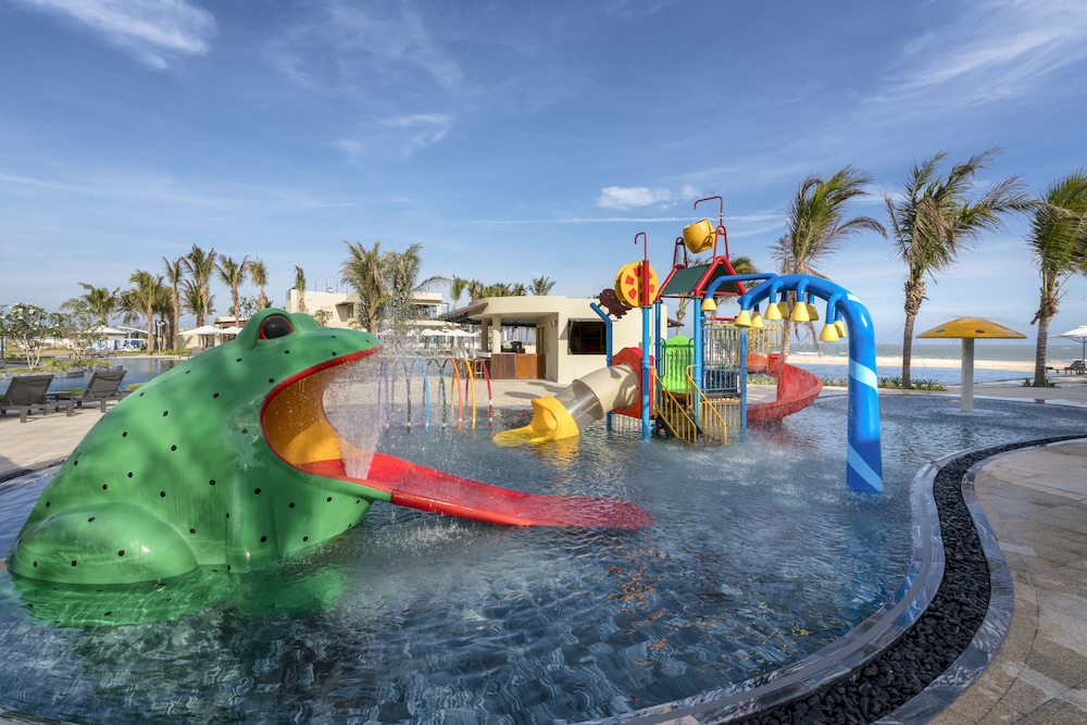 Melia Ho Tram Beach Resort 65/74