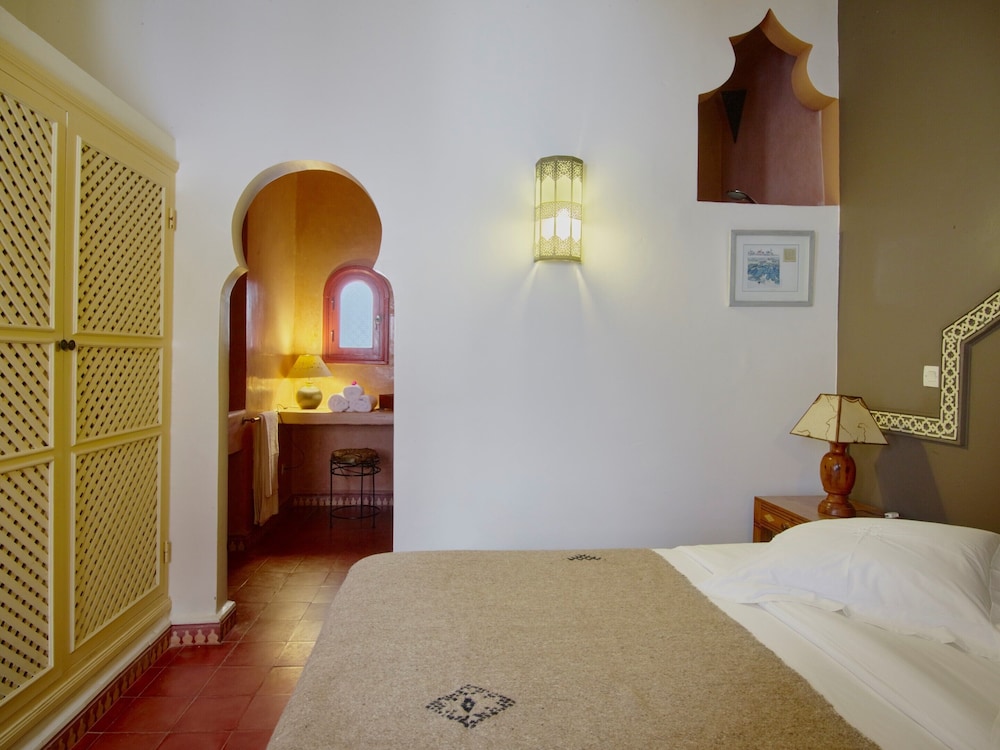 Riad Watier 11/72