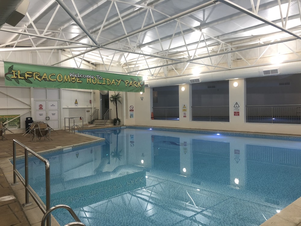 Ilfracombe Holiday Park 5/76