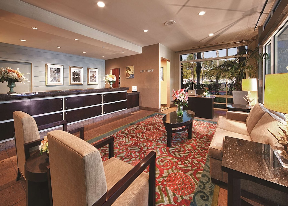 Doubletree By Hilton Hotel San Diego Del Mar 10/80