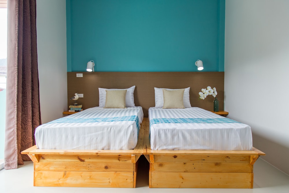 Deluxe Twin Room Balcony