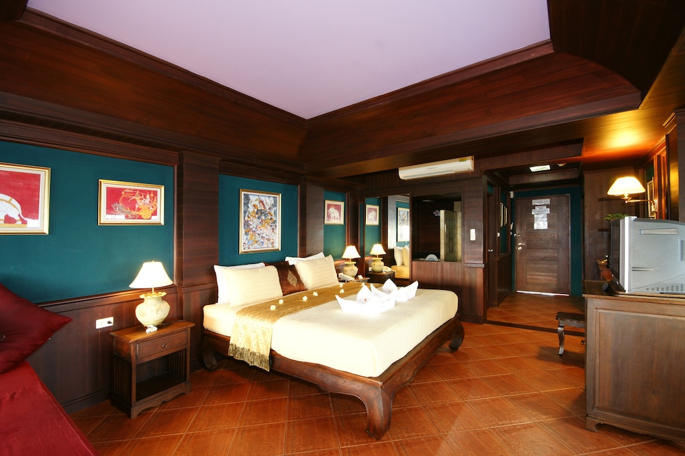 Sea Breeze Resort 40/68