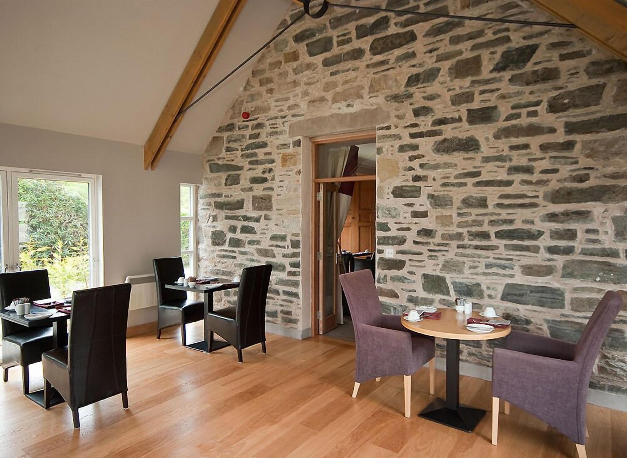 Craigatin House & Courtyard 15/27