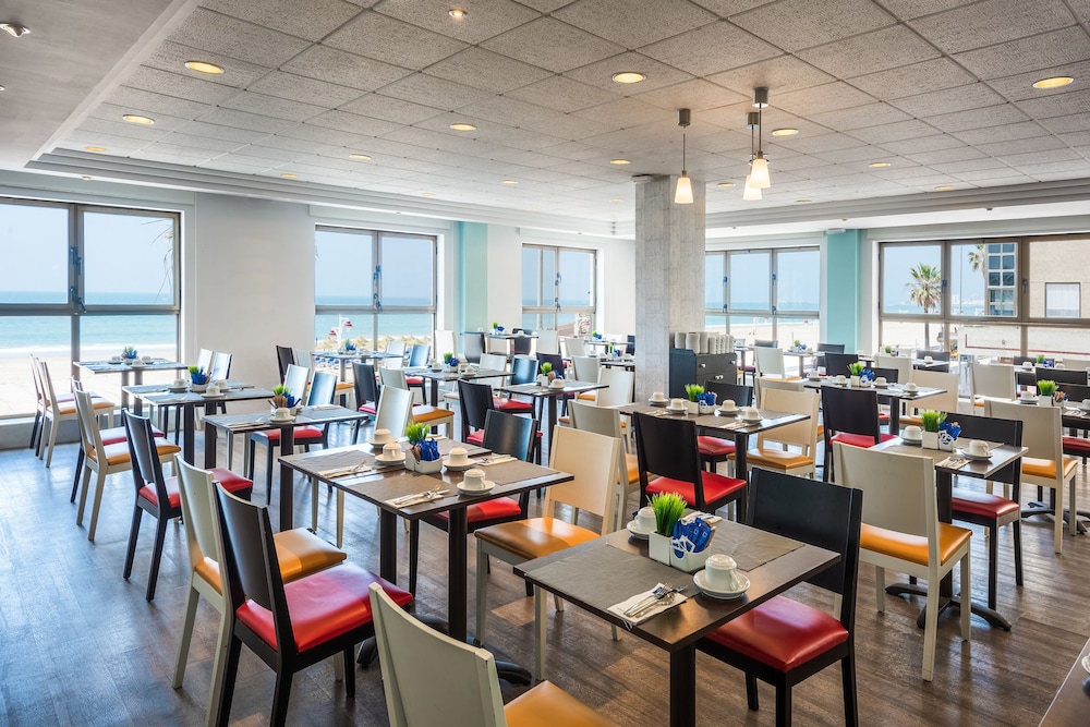 Hotel Cadiz Paseo Del Mar Affiliated By Melia 52/68