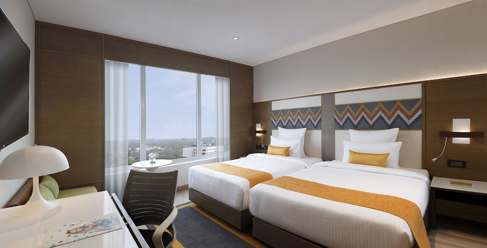 Novotel Guwahati GS Road 14/70