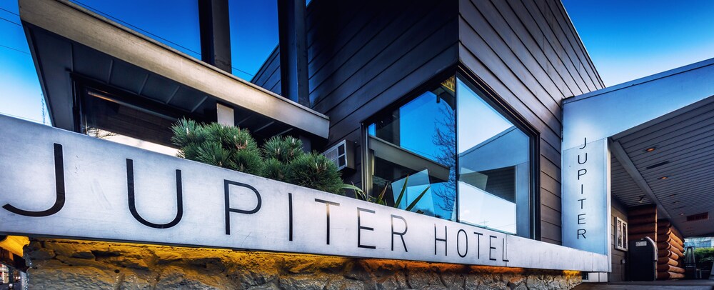 Jupiter Hotel in PORTLAND - OR