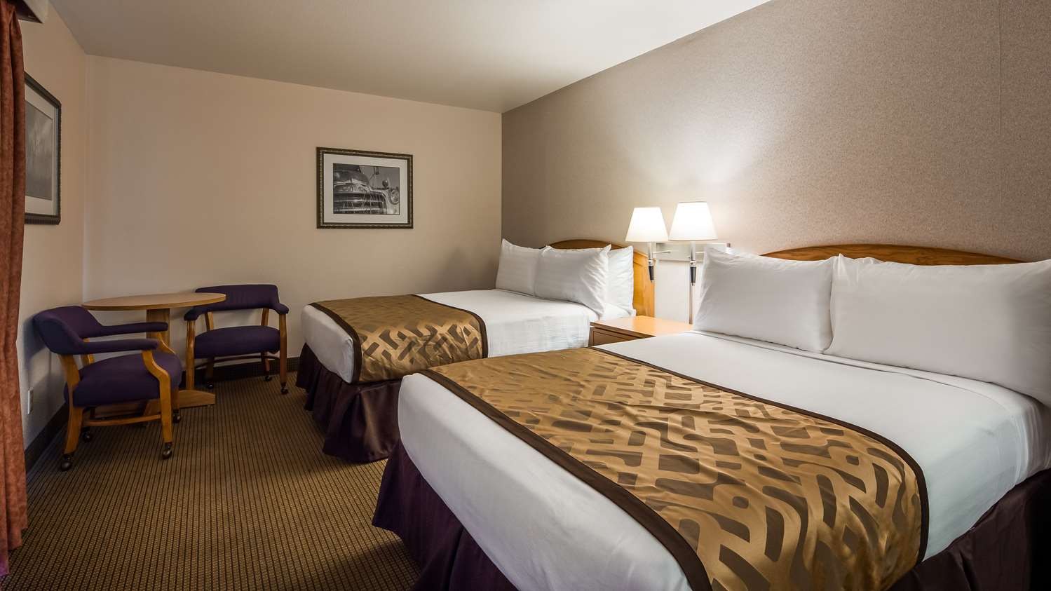 Room, 2 Queen Beds, Pet Friendly
